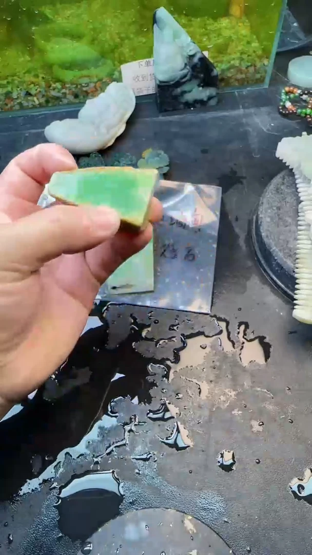 【闪购商品】翡翠颈饰未镶嵌115天然翡翠