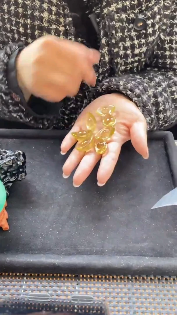 未镶嵌珠宝半成品水晶黄水晶元宝D290多样性发其一