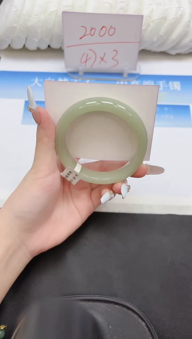 未镶嵌手镯石英质玉177-60.2