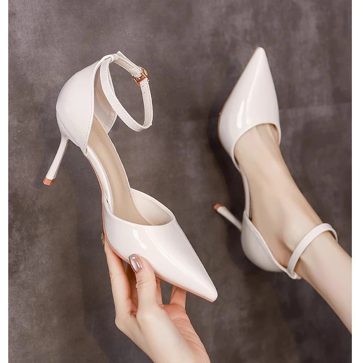 真皮法式尖头高级感包头凉鞋女一字带细跟配礼服高跟鞋2025夏单鞋
