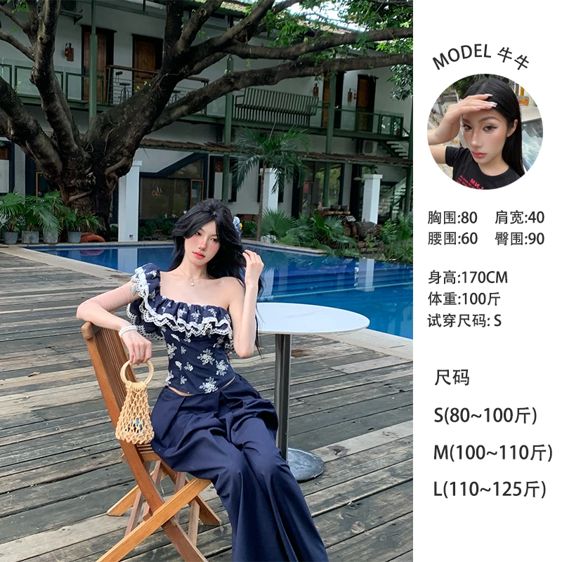 牛牛【蓝里香】夏季抹胸时尚吊带辣妹碎花复古鱼骨上衣N25Y1801
