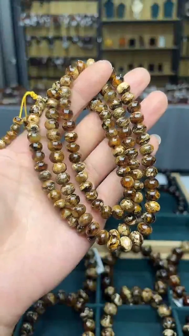 裸石琥珀未镶嵌抚顺琥珀8+花珀多样性发其一