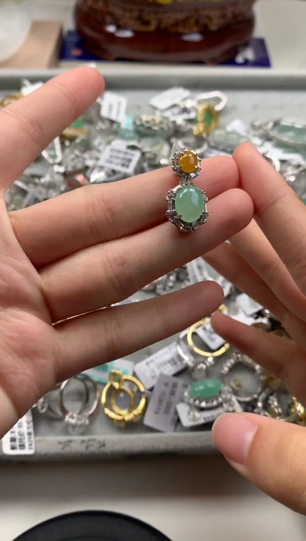 银S925镶嵌戒指翡翠吊坠15