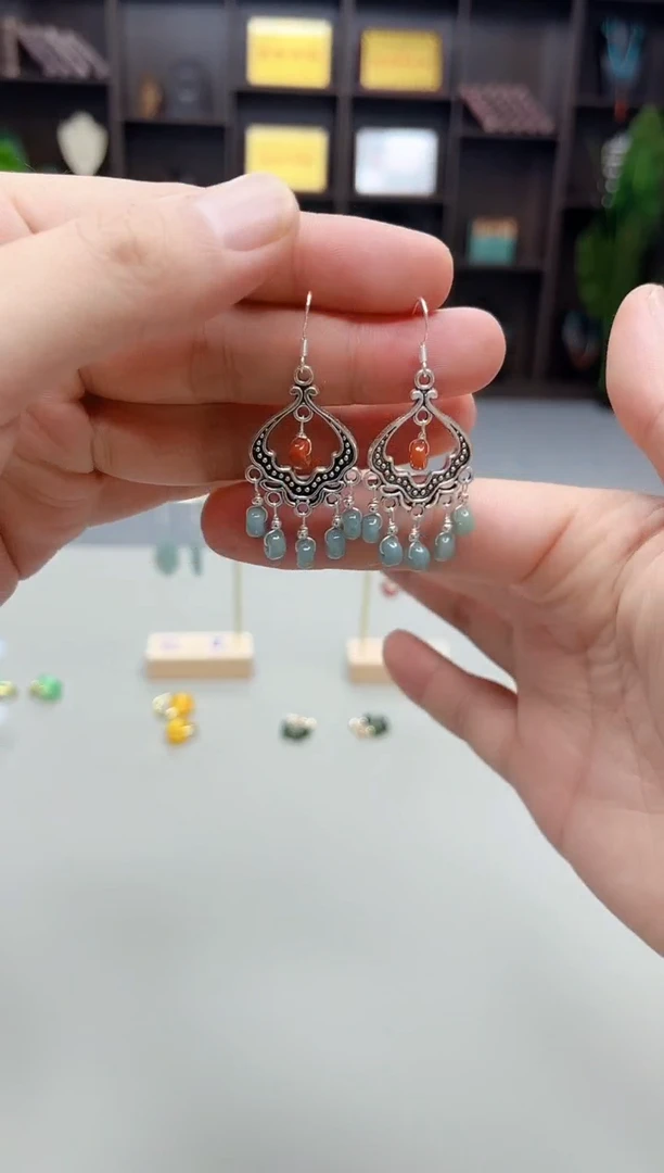 银S925镶嵌翡翠耳饰432000