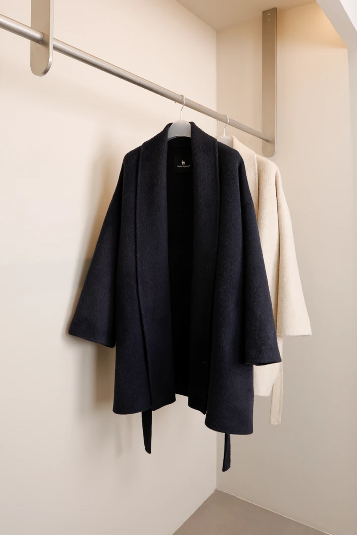 苏丽羊驼毛 18.27微米双面“黄金羊驼”收腰外套 B-0195