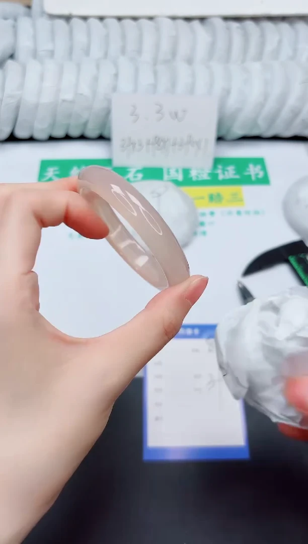 石英质玉手镯未镶嵌89-54