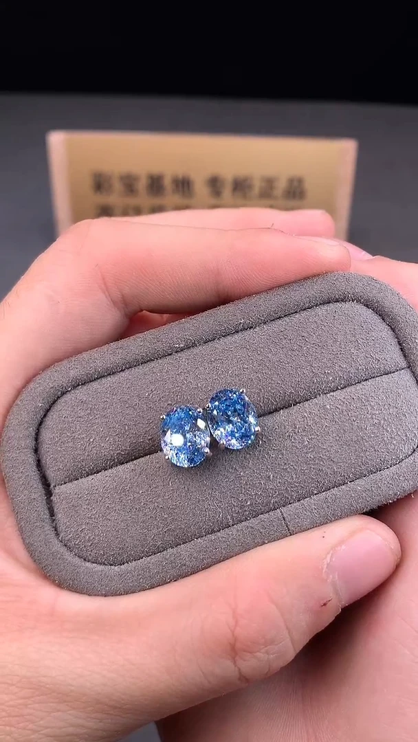 银S925镶嵌耳钉海蓝宝石4444