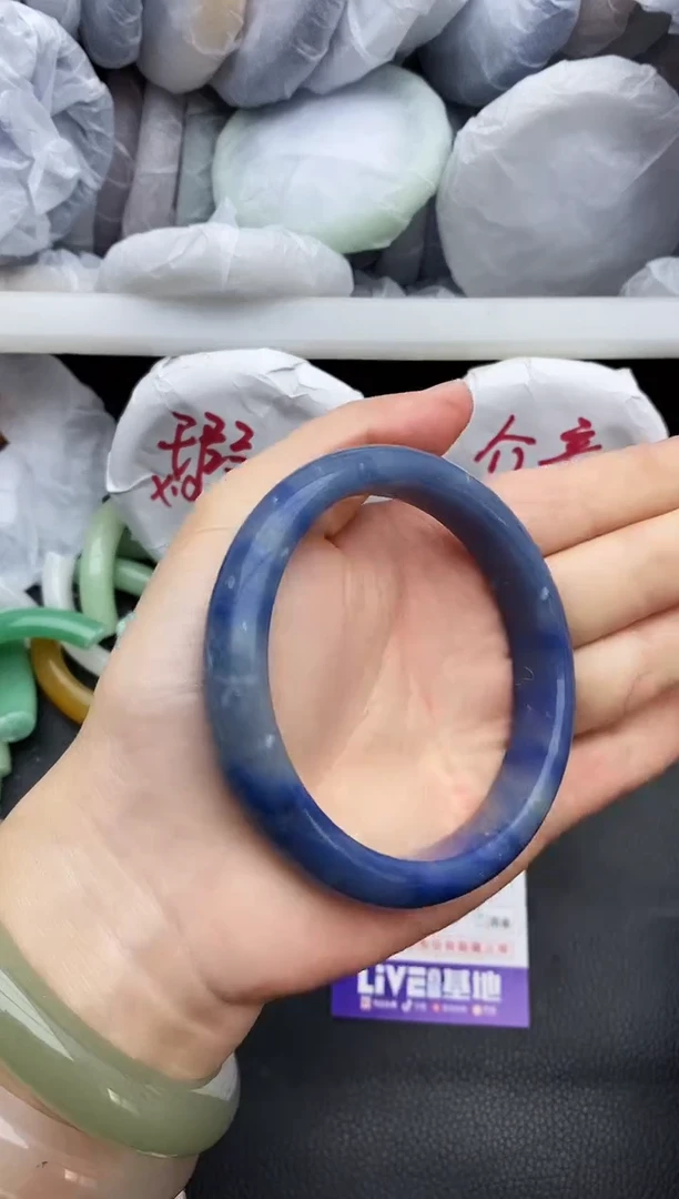 未镶嵌手镯石英质玉瑕疵176+62/63