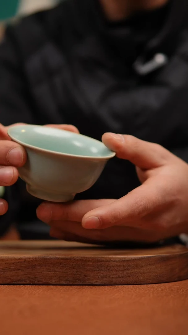 【闪购商品】瓷片原产地原矿仿古冰花压手杯微瑕福利