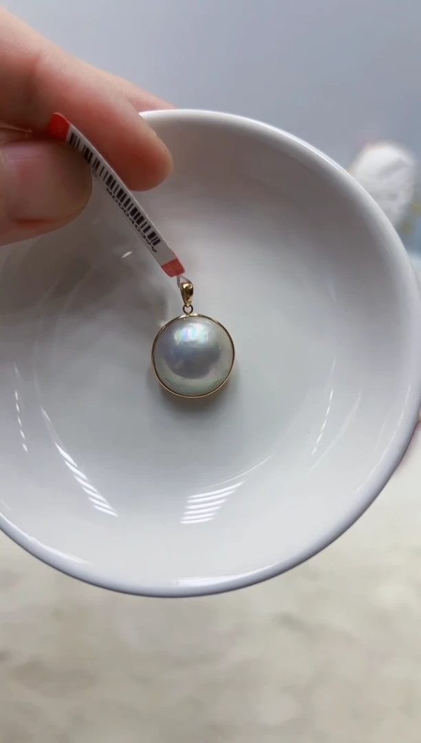 18K金镶嵌拼合珍珠（马贝珠）DA吊坠@@md004