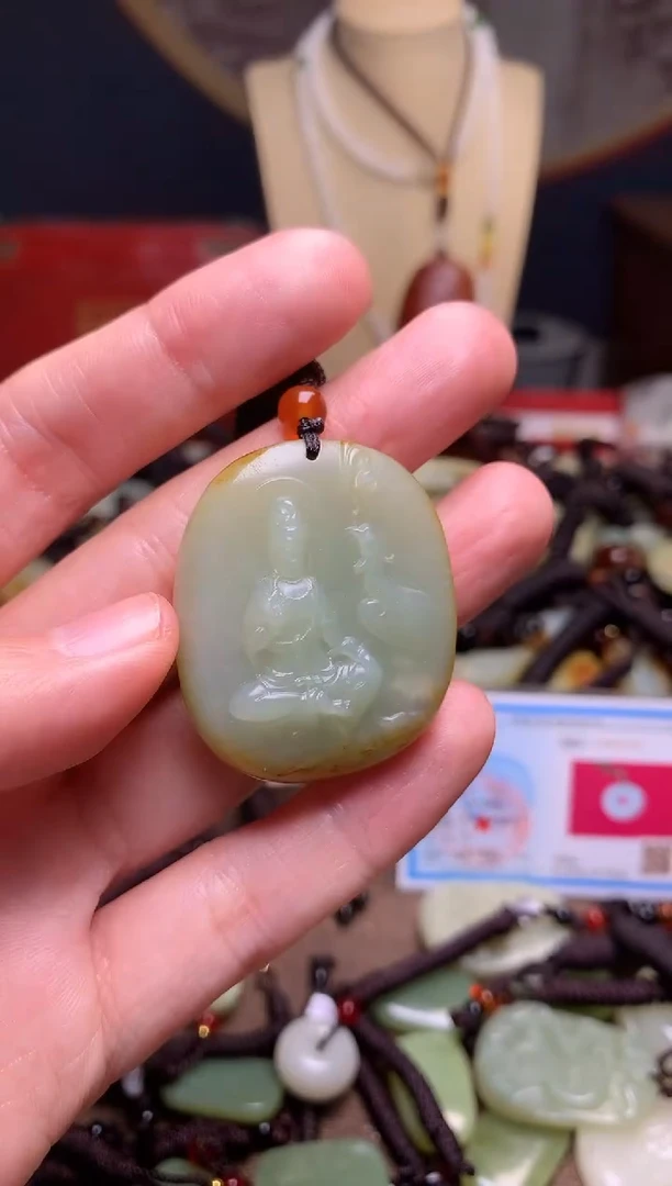 颈饰未镶嵌和田玉新疆料青海料清水和田玉吊坠
