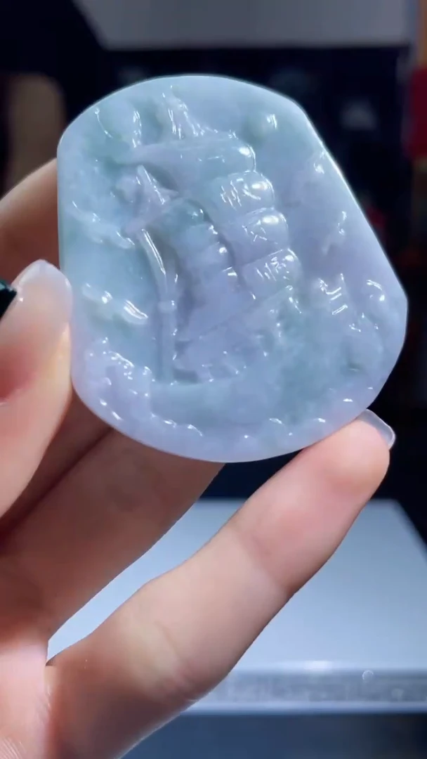 【闪购商品】翡翠吊坠(不含链)未镶嵌A56