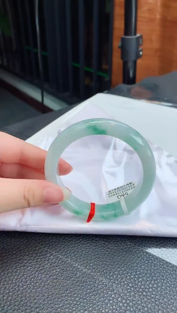 【闪购商品】翡翠手镯未镶嵌缅甸天然翡翠A货手镯