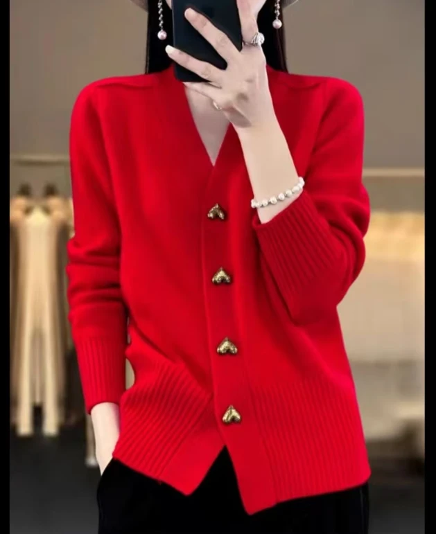 软糯V领开衫外套H28