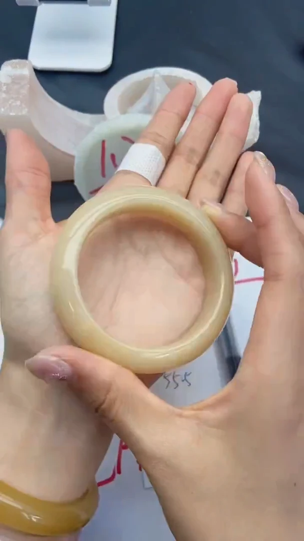 未镶嵌手镯石英质玉A66+55.5