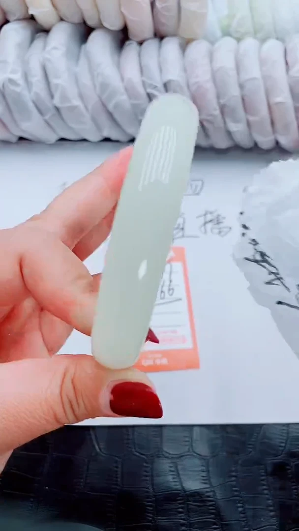 【闪购商品】石英质玉手镯未镶嵌Q159-备注圈口找客服-晴