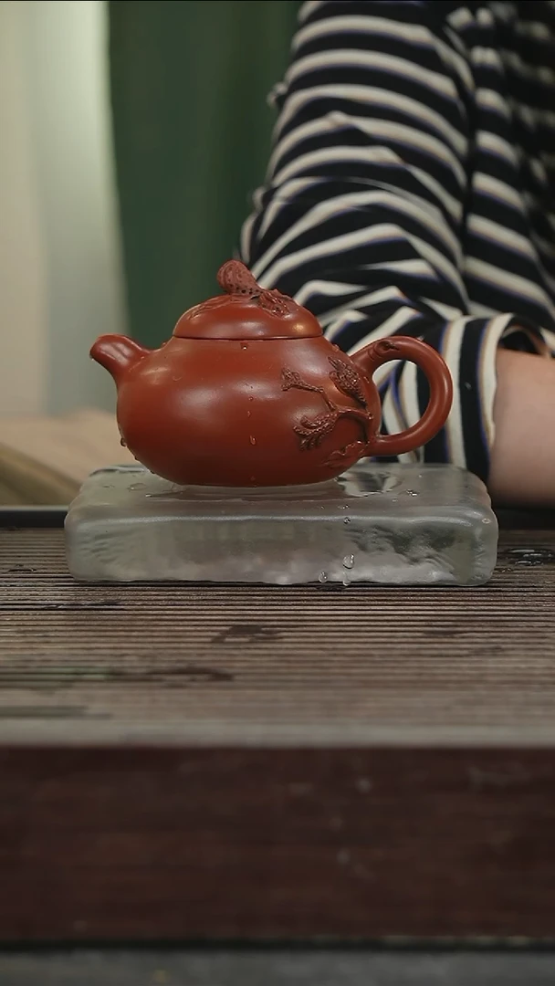 茶壶紫砂68号300CC