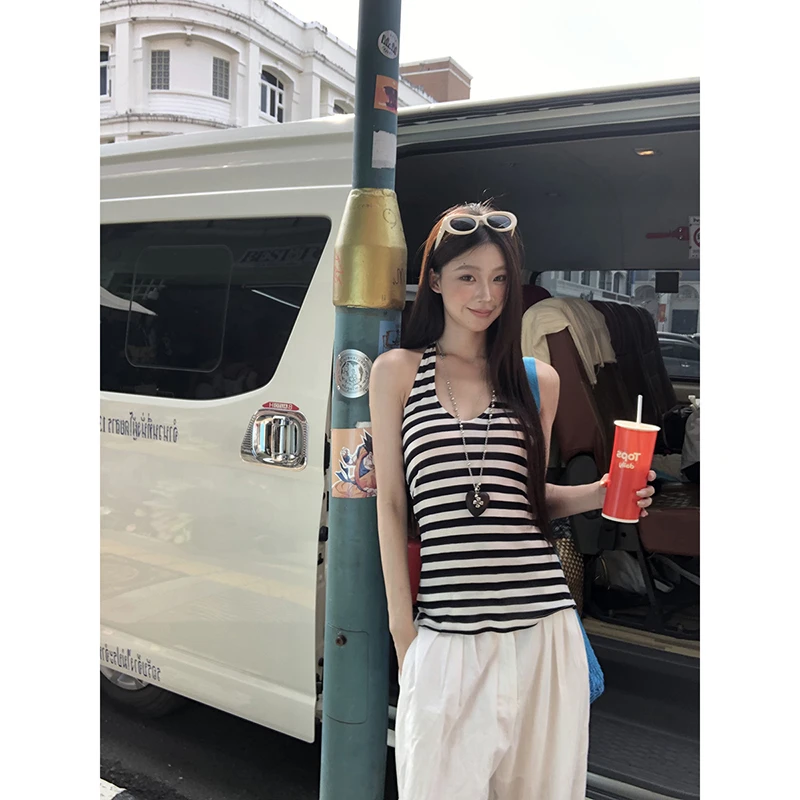 【韩女】夏季无袖休闲风外穿修身打底休闲时尚通勤ins背心251U0377