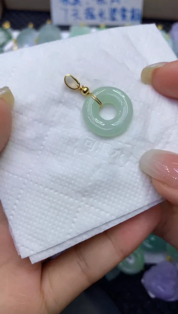 颈饰未镶嵌翡翠天然缅甸A货翡翠