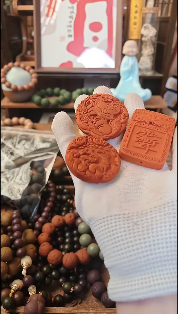 泥塑依兰香香牌一套