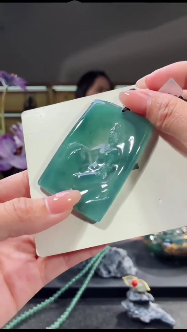 吊坠(不含链)未镶嵌翡翠观音