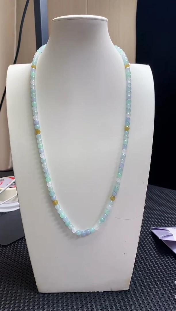 颈饰未镶嵌翡翠54 卡6