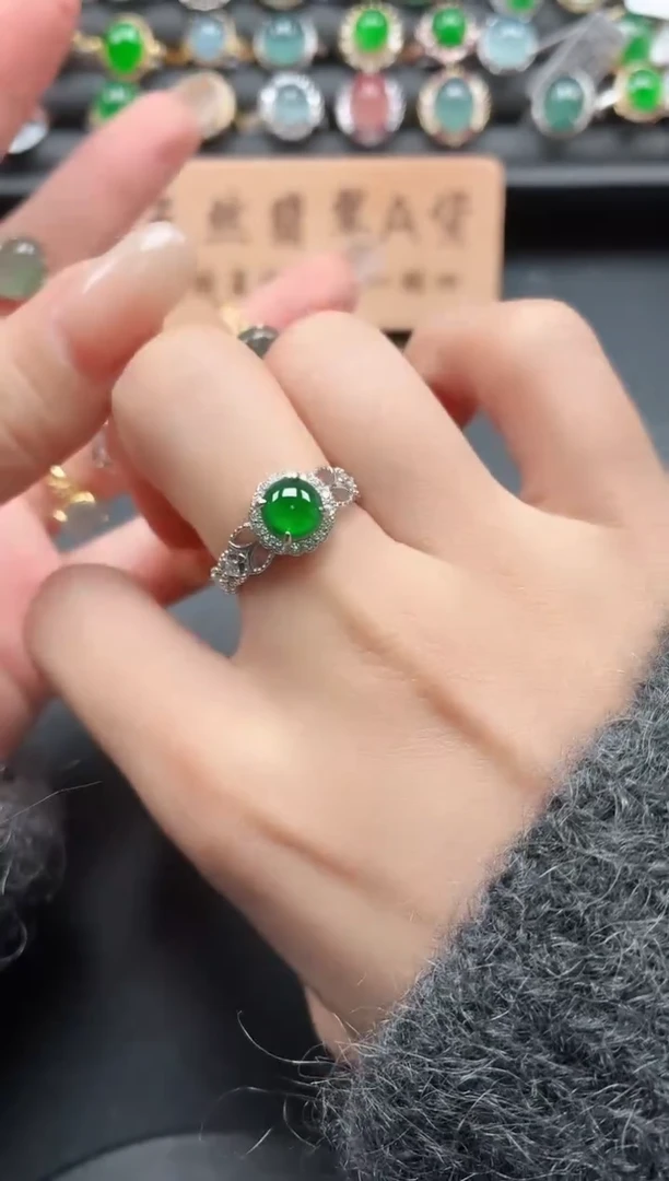 银S925镶嵌戒指翡翠1