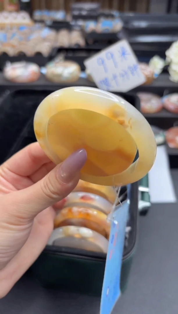 未镶嵌手镯石英质玉A139(55圈赠送镯心)