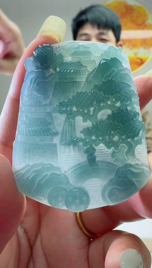 翡翠未镶嵌颈饰多样性随机发其一