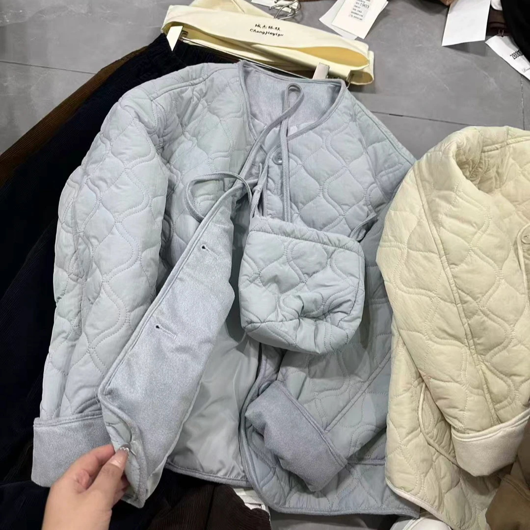 加绒加厚款宽松型圆领女保暖棉服棉衣百搭外套宽松韩版
