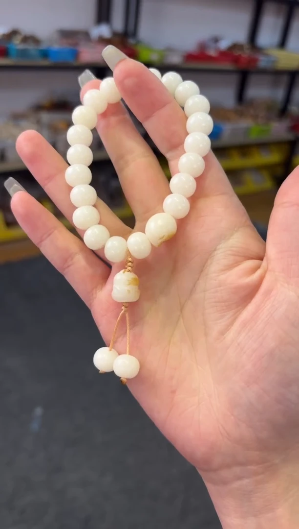 【闪购商品】菩提根/象牙果吊坠10mm纯白招财猫单圈