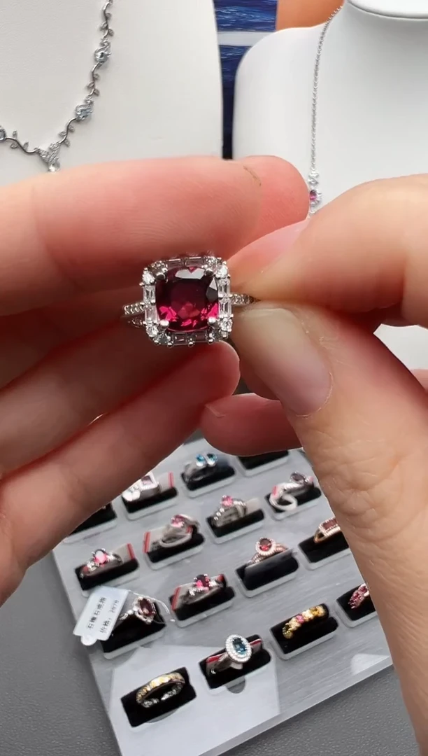 银S925镶嵌戒指石榴石29