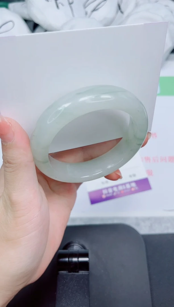 石英质玉手镯未镶嵌7-54