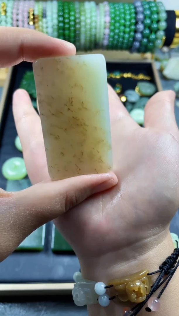 颈饰未镶嵌和田玉无事牌