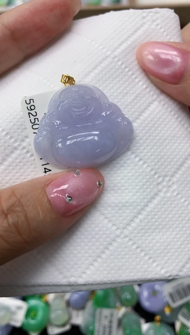 翡翠18K金镶嵌颈饰1111111111