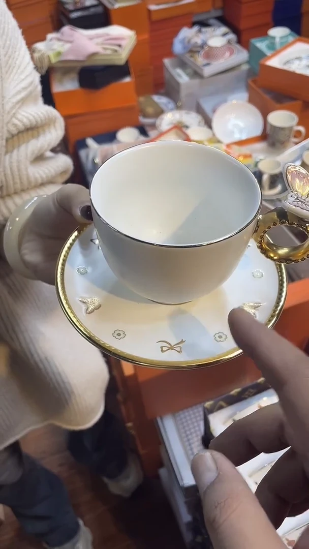 杯鸿辉家品牌瓷器，京东包邮！