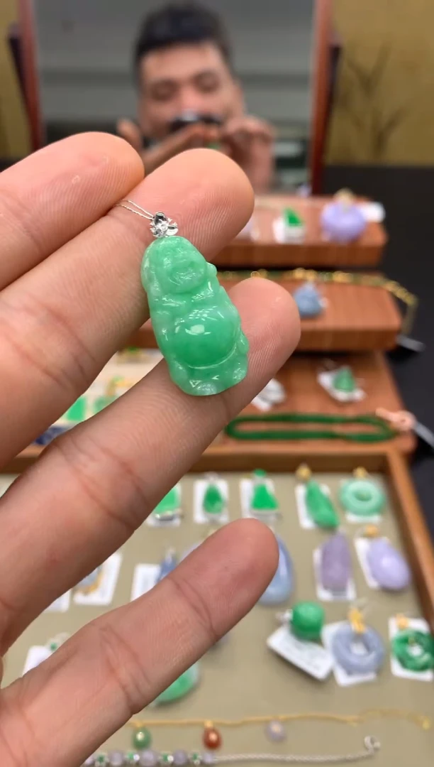 吊坠(不含链)18K金镶嵌翡翠佛公