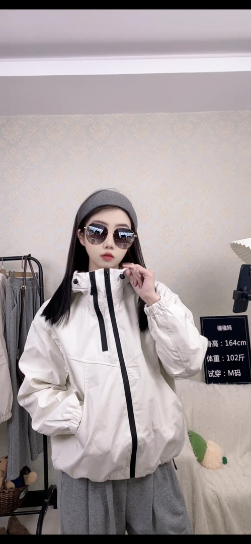 双拉链连帽冲锋衣外套女欧洲站2025早春新款欧货女装小个子上衣潮