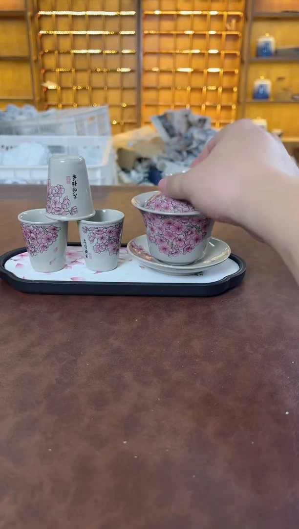 瓷片鸣盏居11111桃花盖碗+3杯+茶盘