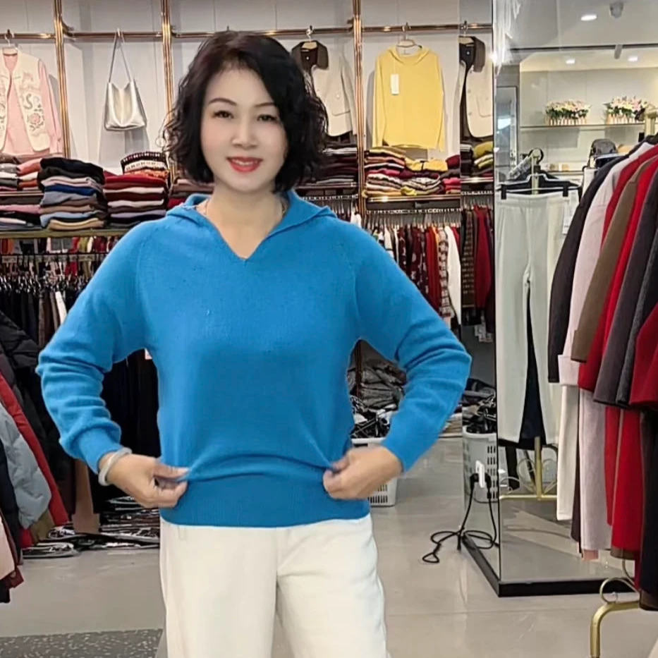 祥好服饰 冬季V领连帽纯羊毛 0672E-069