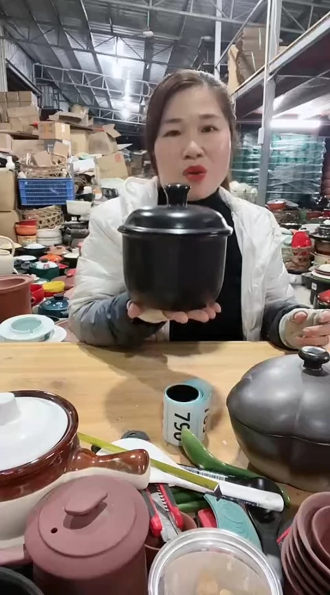 【闪购商品】l723瑕疵1.2黑锅带盖，，