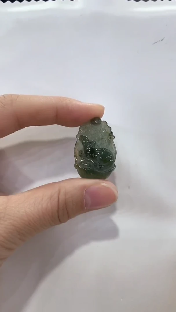 吊坠(不含链)未镶嵌翡翠100