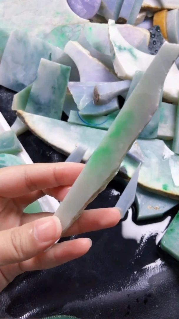 颈饰未镶嵌翡翠新店开业大优惠123