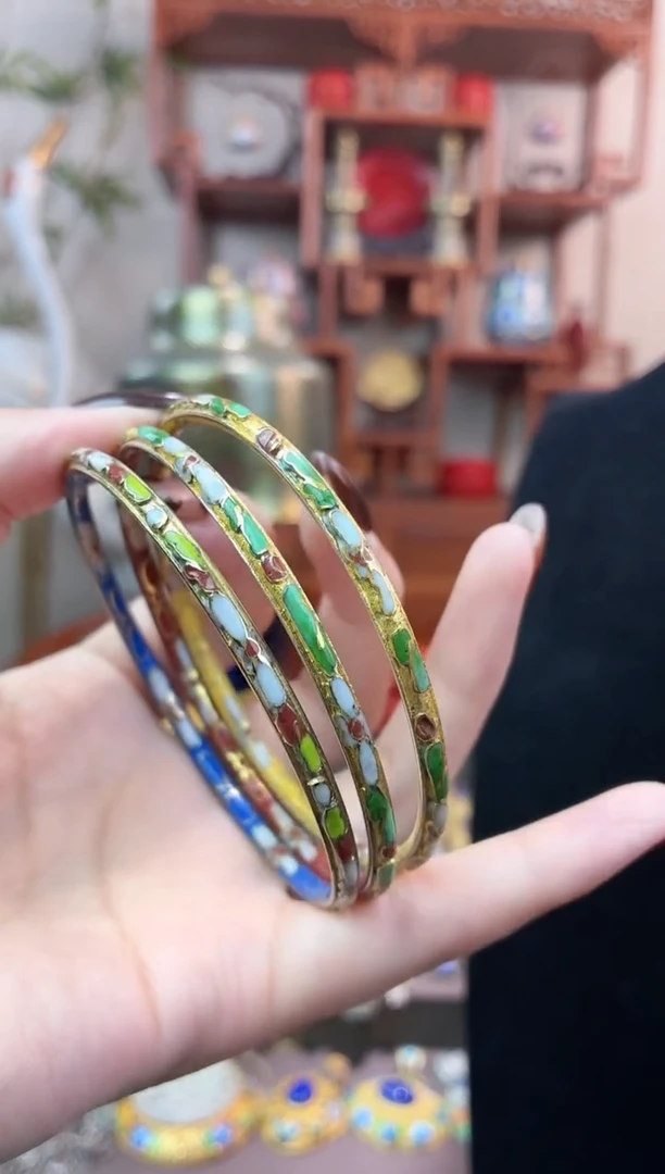 非遗手工景泰蓝金地细镯子三个