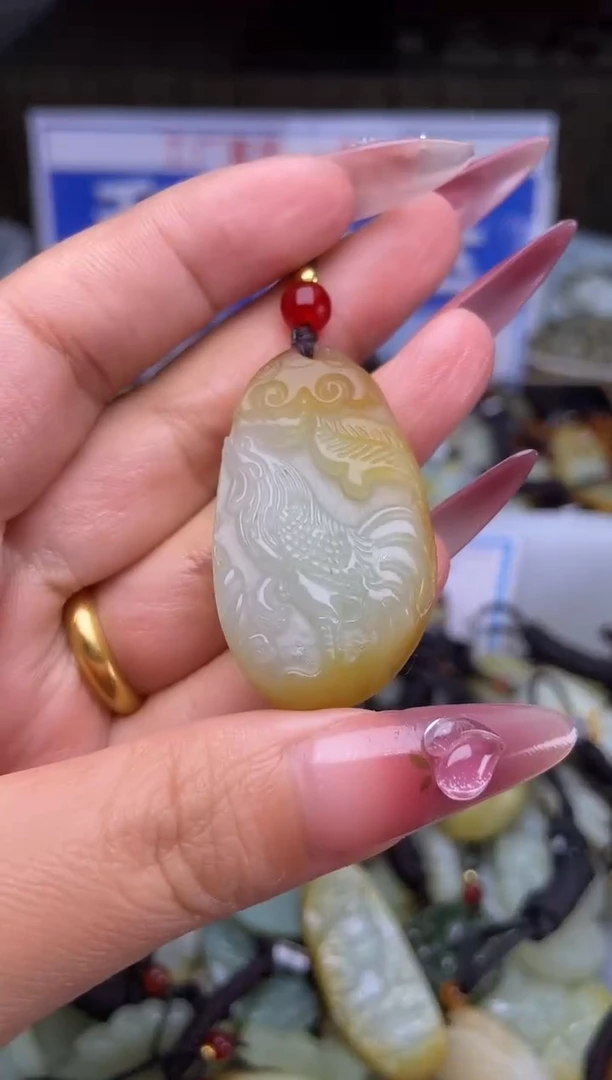 和田玉未镶嵌颈饰11