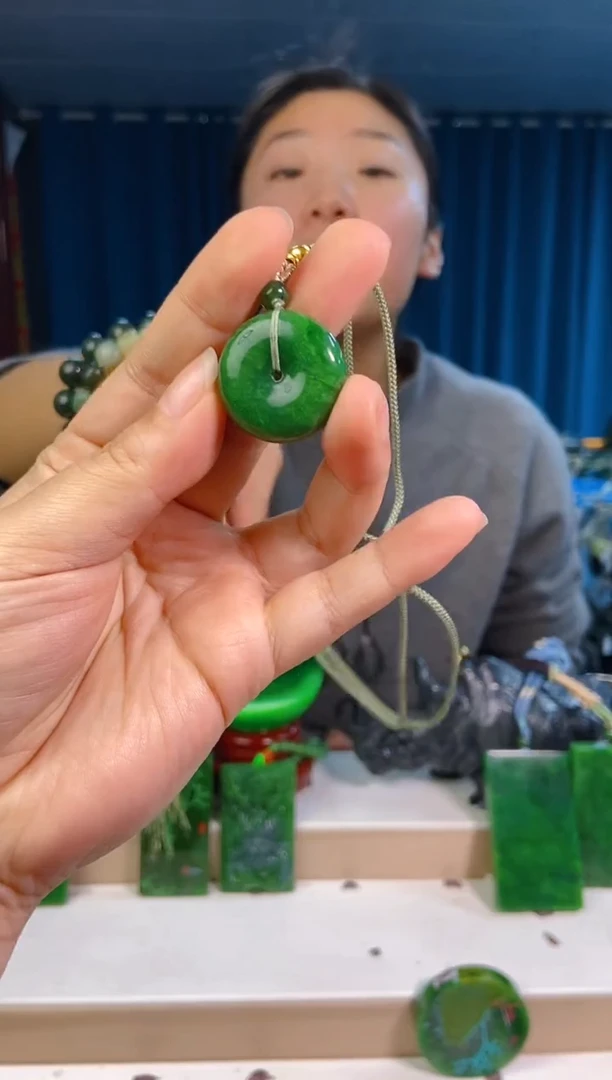 【闪购商品】和田玉挂件未镶嵌1