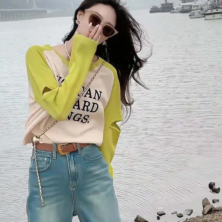 撞色字母长袖T恤女春夏季韩版休闲宽松镂空设计感针织衫上衣女ins