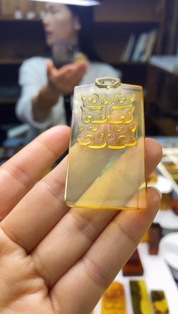 琥珀颈饰未镶嵌SN83-76（左右逢源）