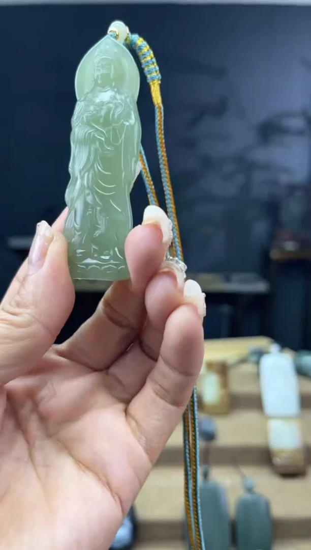 颈饰未镶嵌和田玉1
