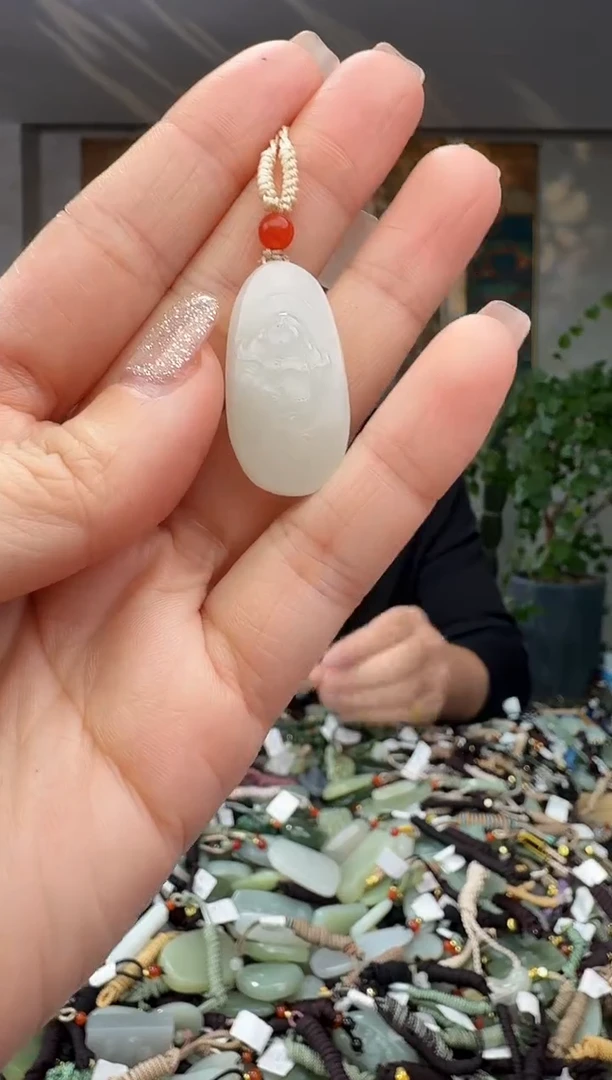 颈饰未镶嵌和田玉拍一发一多样性发货